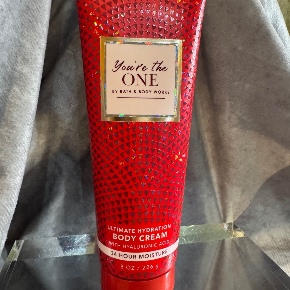 Bath & Body Works You're the One Red Body Cream